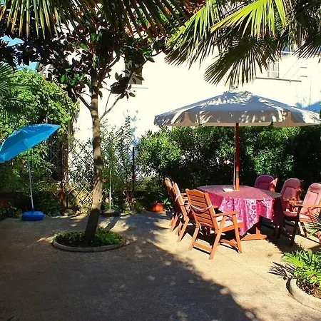 Διαμέρισμα In Porec/istrien 10378 *